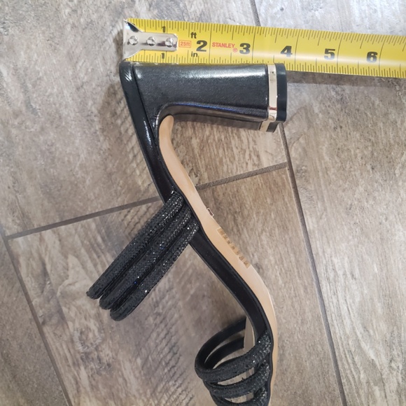 Kenneth Cole Amelia Flare Jewel Rhinestone Heeled Sandals - NWT - Picture 3 of 4